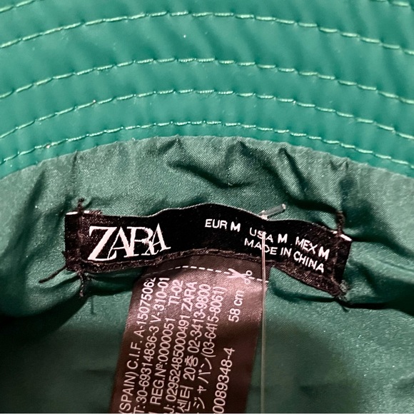 Zara Water Repellent Bucket Hat Size Medium Green - Picture 7 of 10